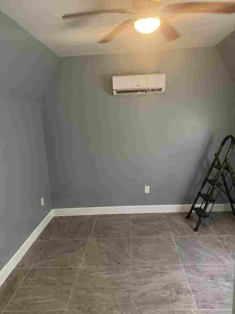 Private Rear B Apartment
