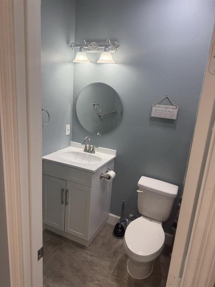 Private Rear B Apartment