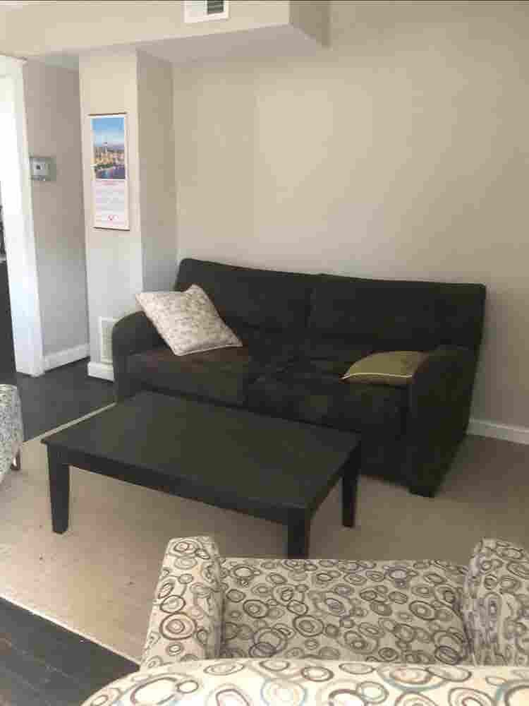 Middle Room Available