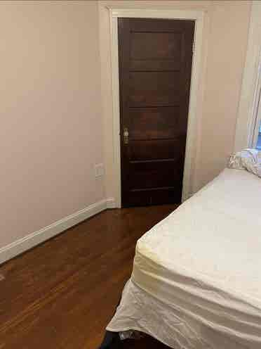 Middle Room Available
