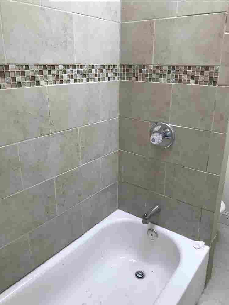 Middle Room Available