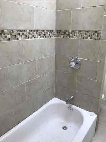 Middle Room Available