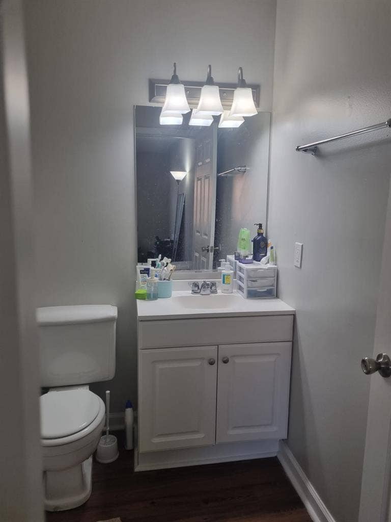 Master Bedroom Sublet