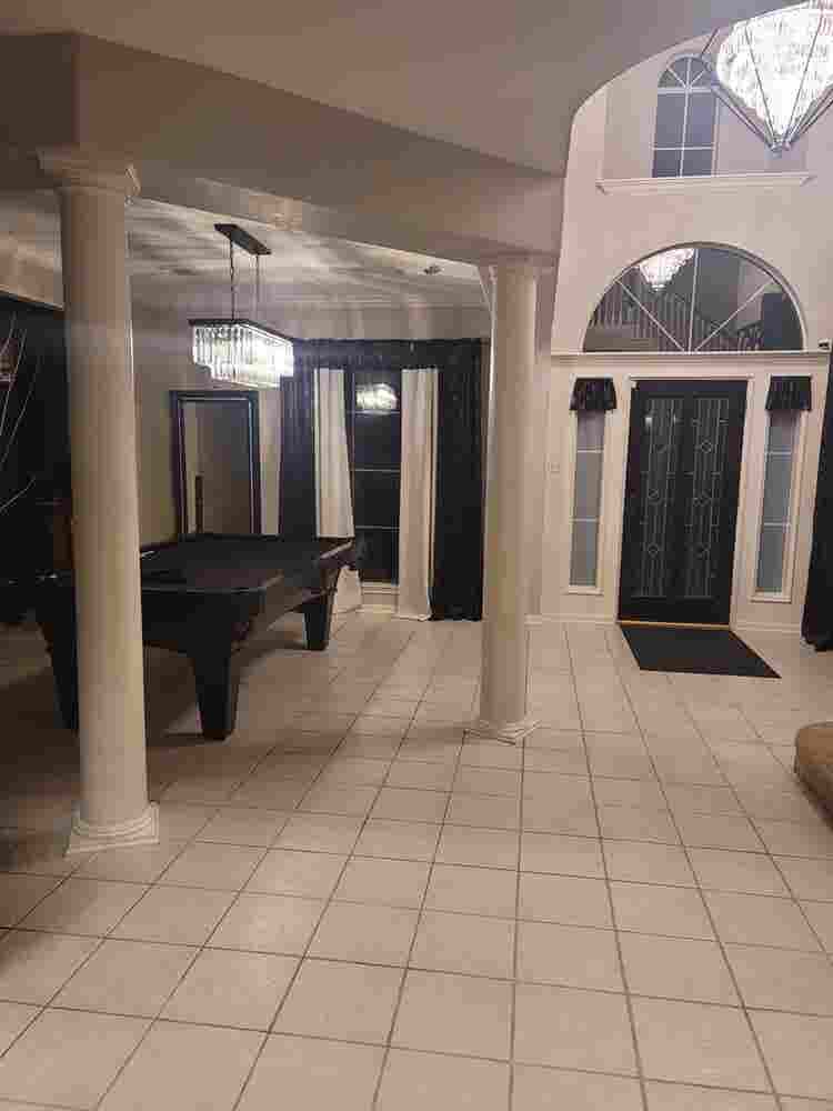 Live luxury 4 the price of a room!