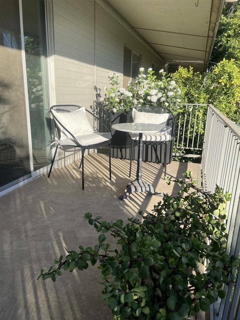 Private Bed/Bathroom- downtown PHX