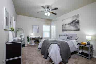 Summer Sublease!!