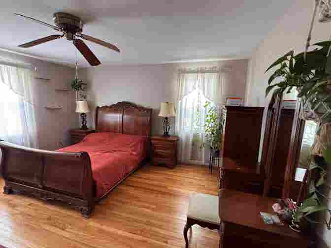 Room in a Female Only House 