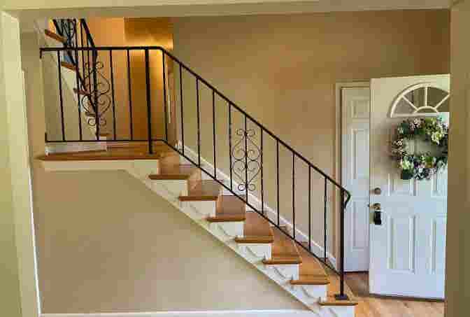 Room in a Female Only House 