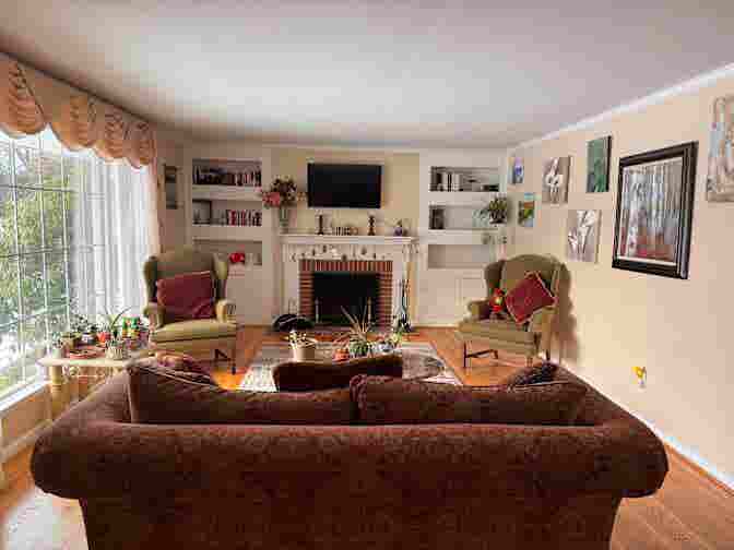 Room in a Female Only House 