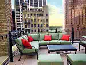 LUXURY 1 BED IN UNIQUE BUILDING
