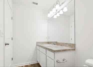 Private room and bathroom for rent