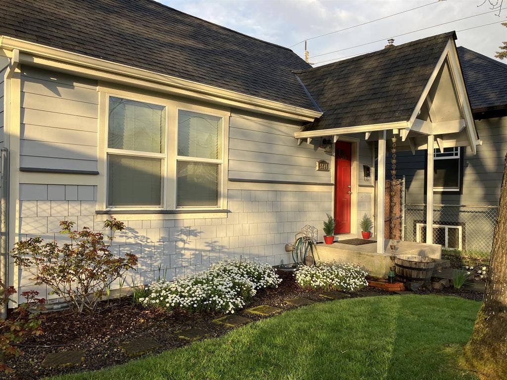 Cute North Portland Bungalow BR2