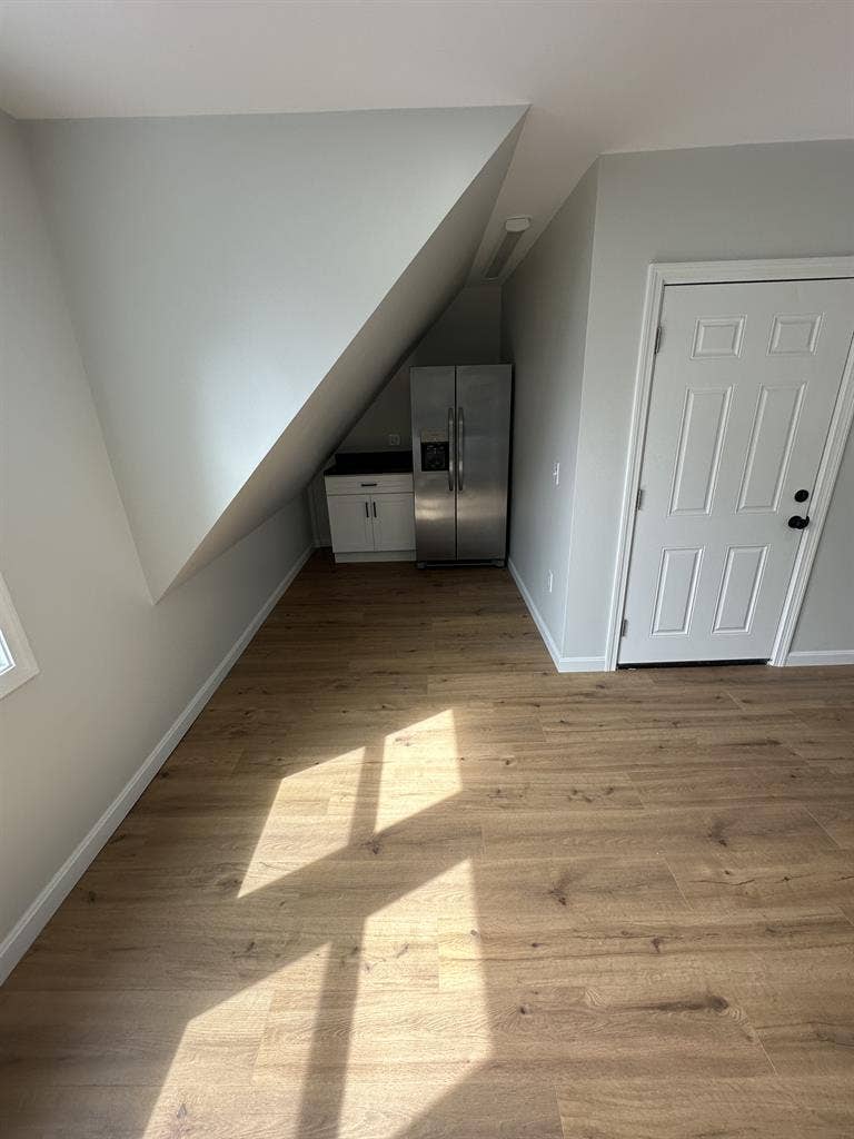 1 room recently renovated