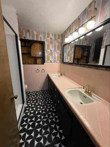Private Room for rent in THATCHER