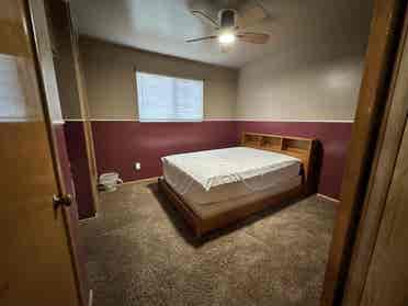 Private Room for rent in THATCHER