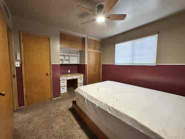 Private Room for rent in THATCHER