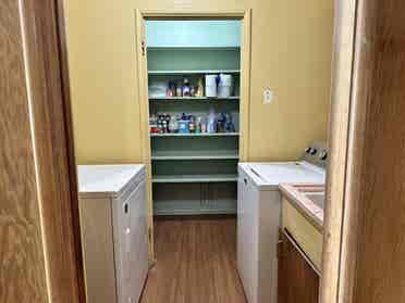 Private Room for rent in THATCHER
