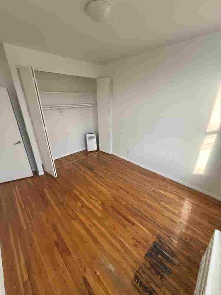 Huge Sunlit Top Floor Elevator Room