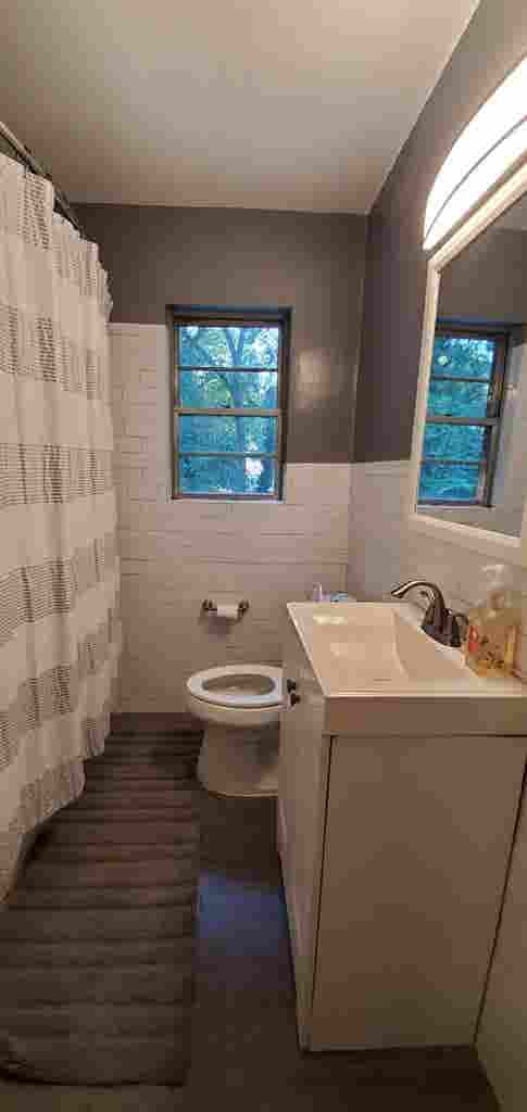 Bobby's Atlanta Hot Spot: Rent Now!