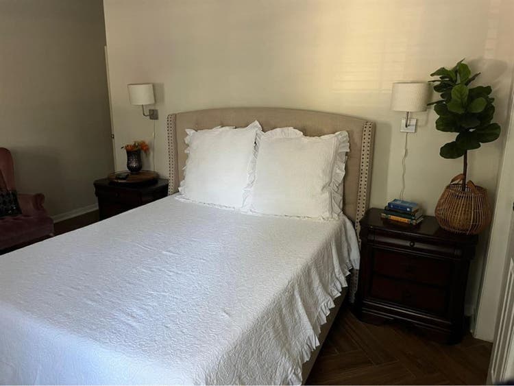 Spacious fully furnished 4 bedrooms