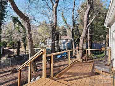 Beautiful Haw Creek Room