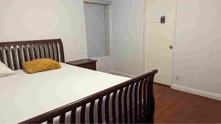 Master Bdrm w/ bathroom