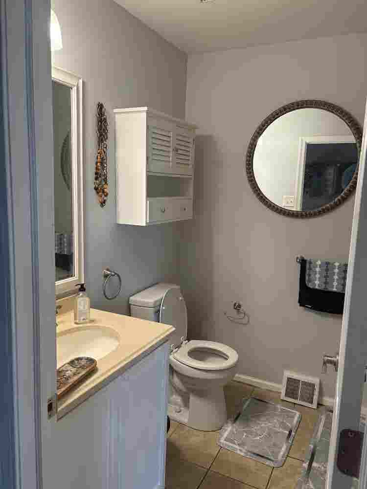 Room For Rent  a month