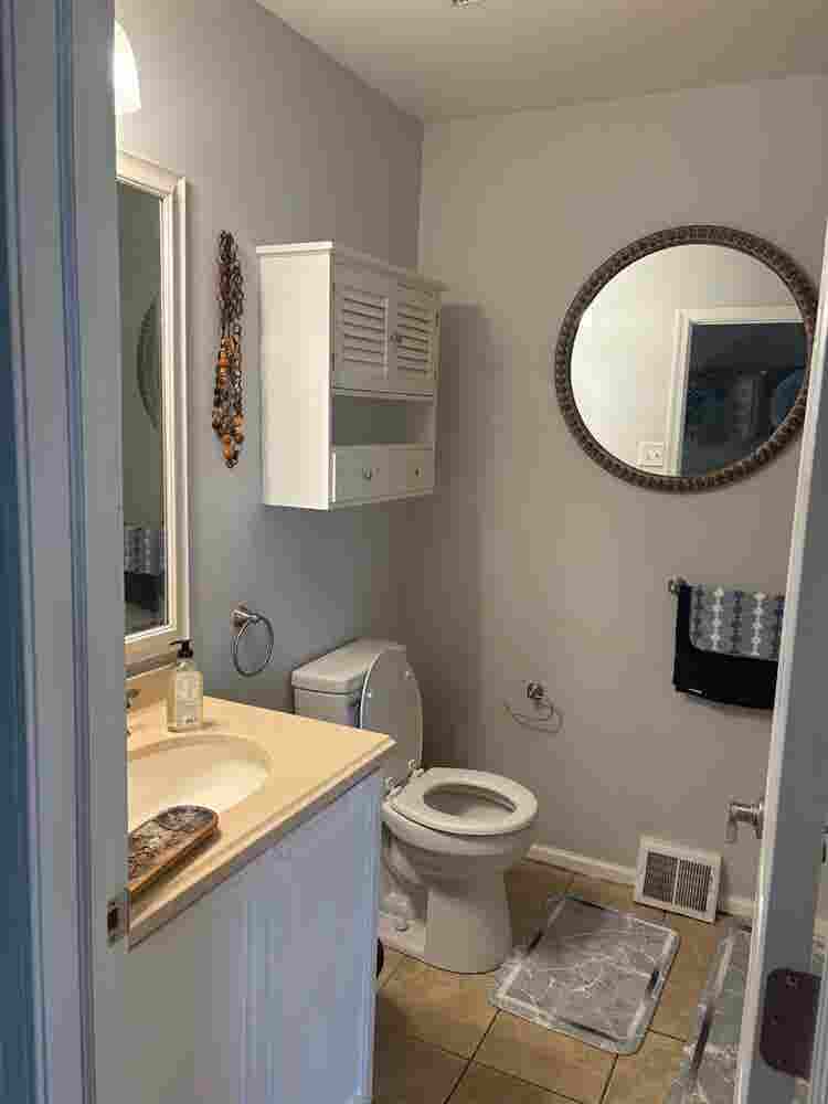 Room For Rent  a month