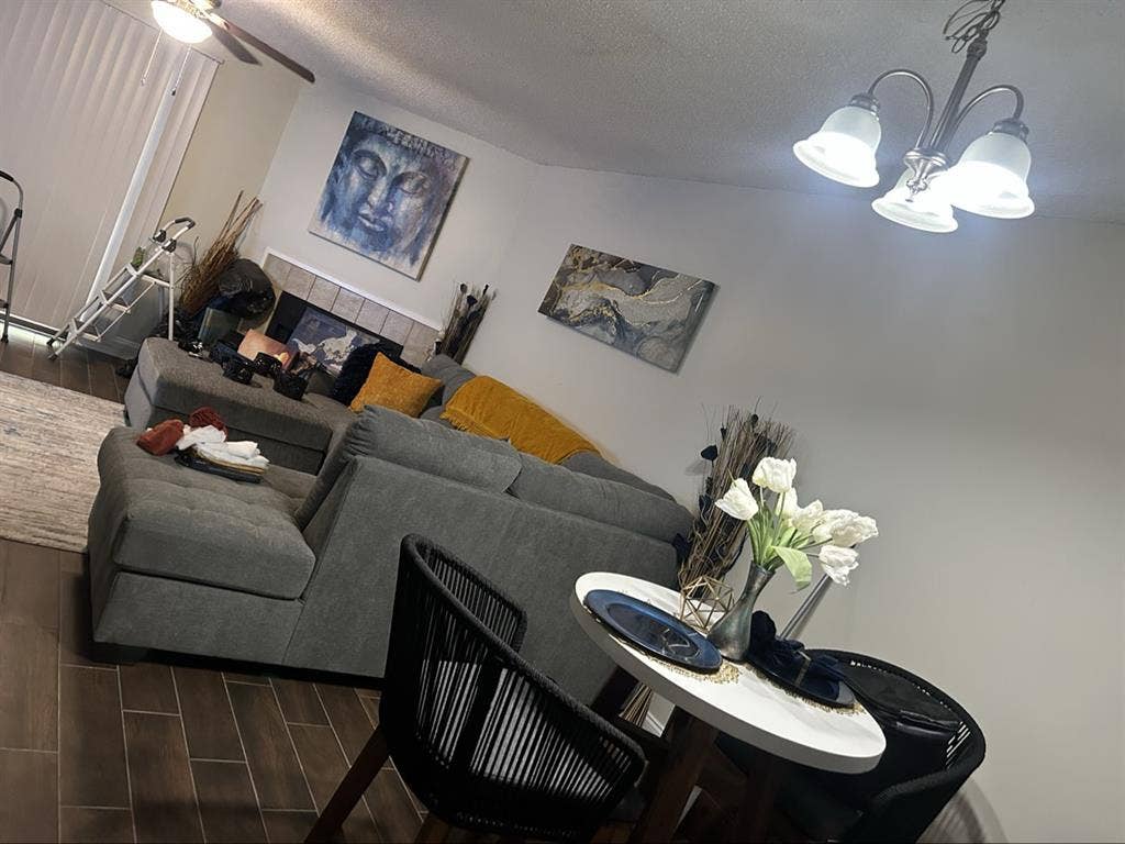 Entire unit for Rent