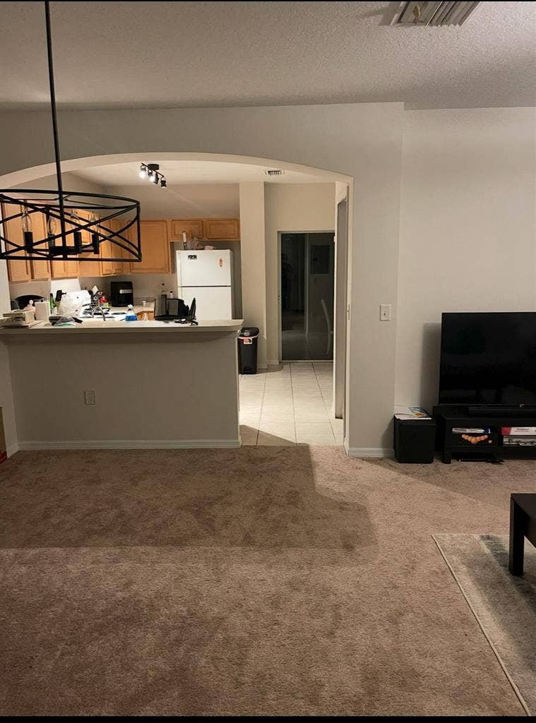 Master Bed/Bath w/ Spacious Closet