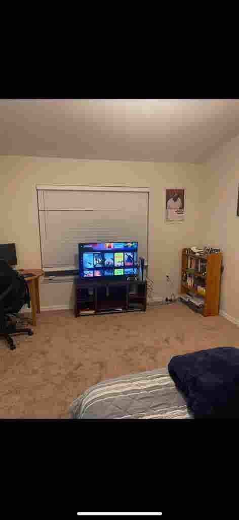 Master Bed/Bath w/ Spacious Closet