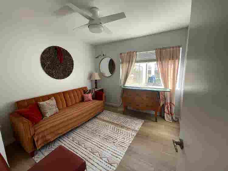 Furnished Room in quiet home in MV-