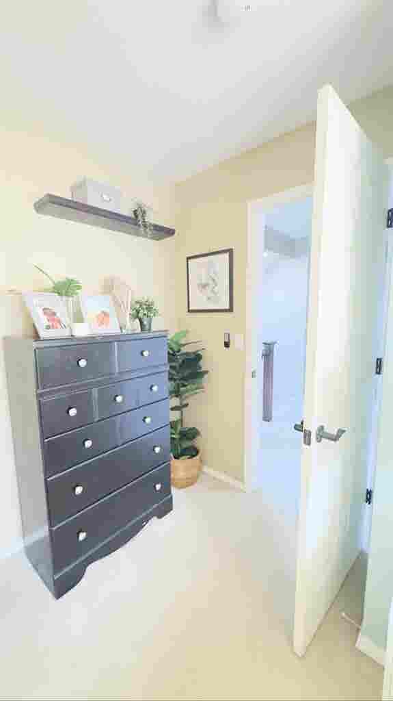 Hillsboro Furnished Room -