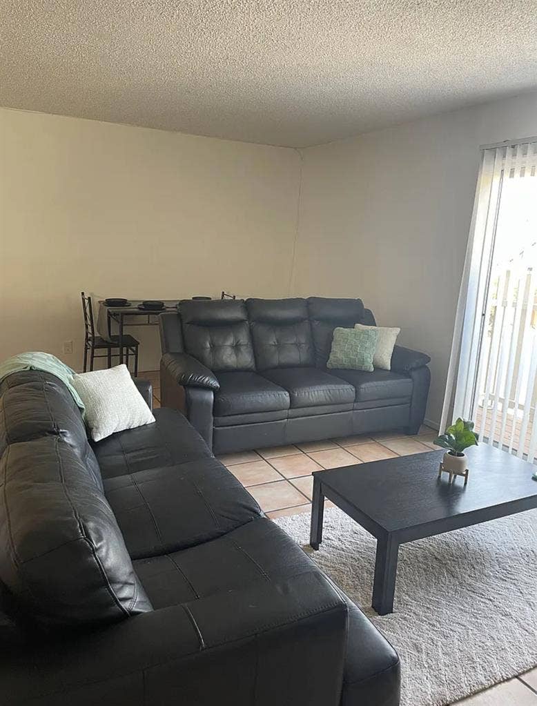 Room for Rent Sept