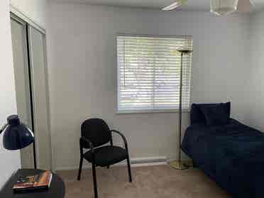 Room for rent near Glendale
