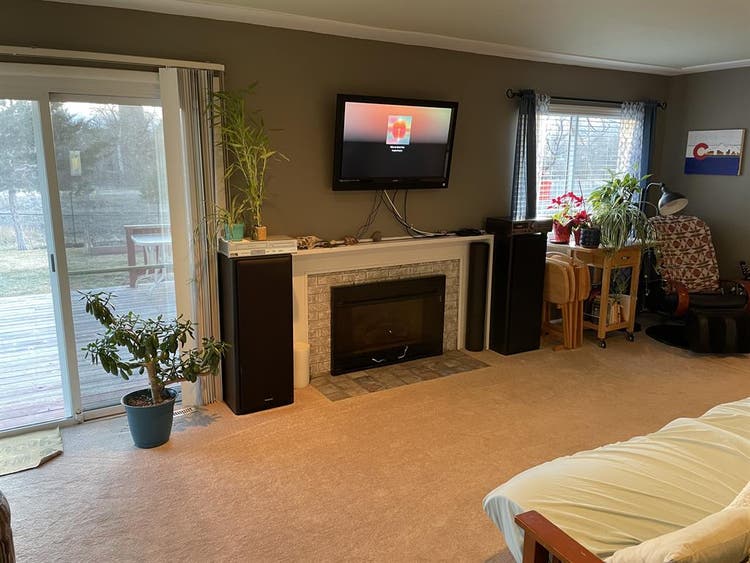 Room for rent near Glendale