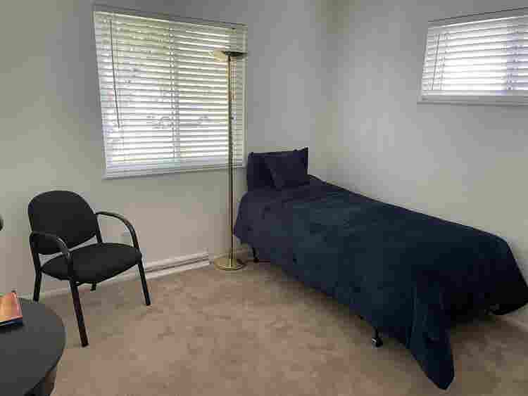 Room for rent near Glendale