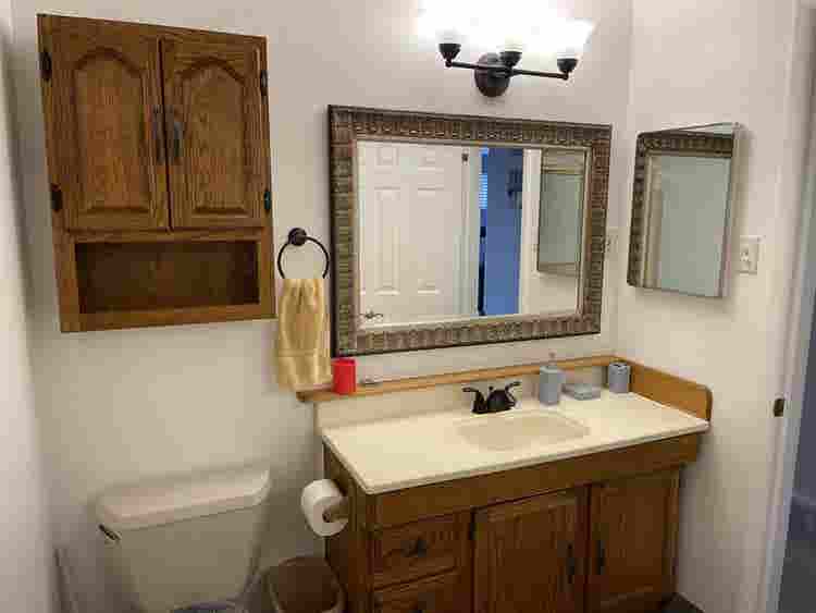 Room for rent near Glendale