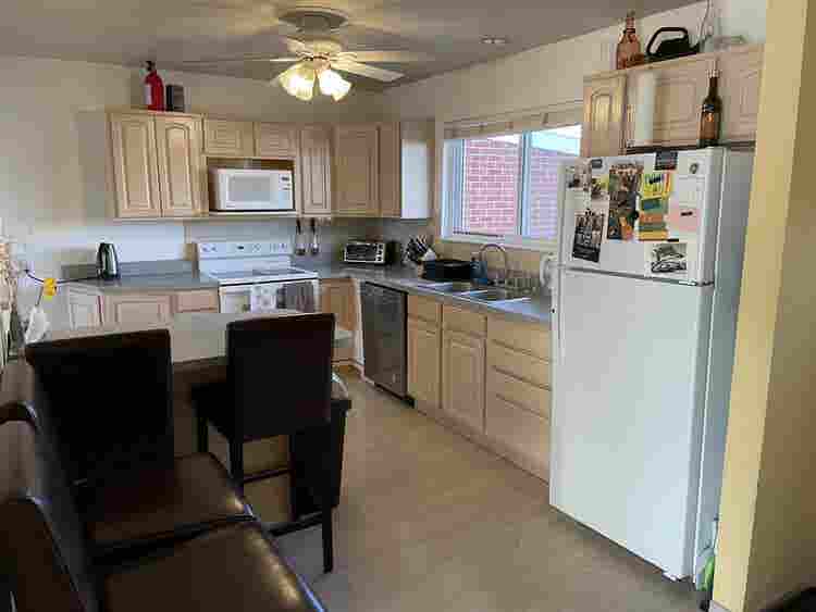 Room for rent near Glendale