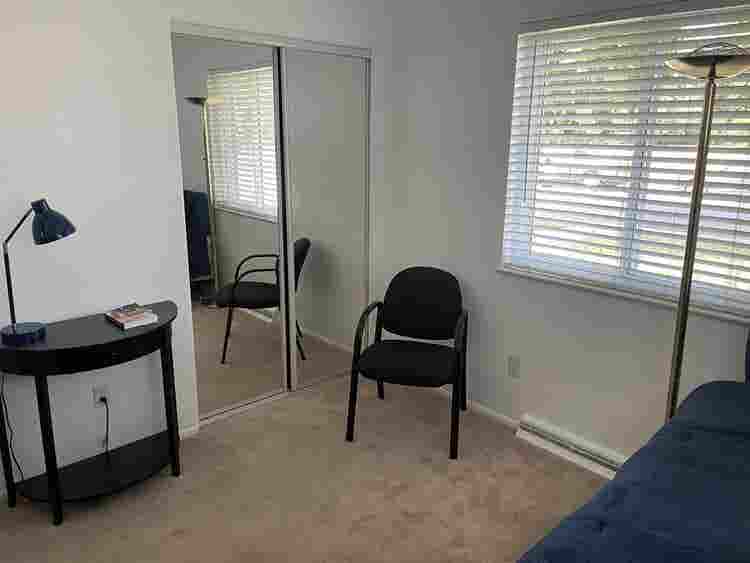 Room for rent near Glendale