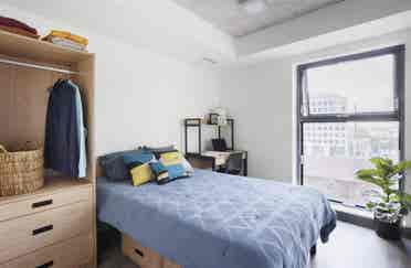bath apartment