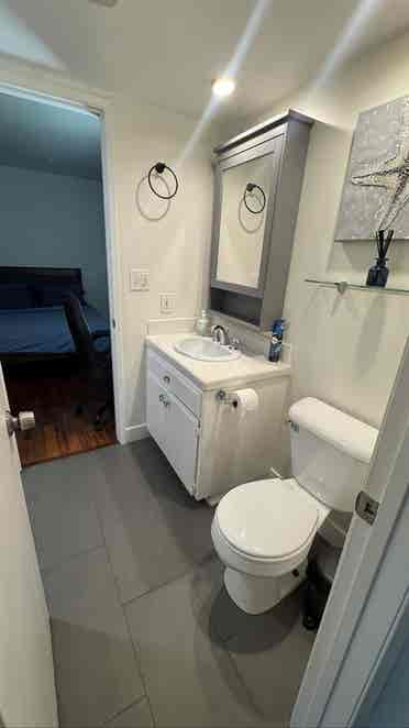 Furnished Room w/ private bathroom