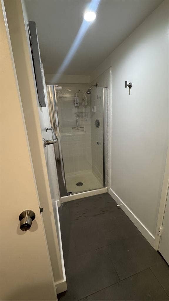 Furnished Room w/ private bathroom