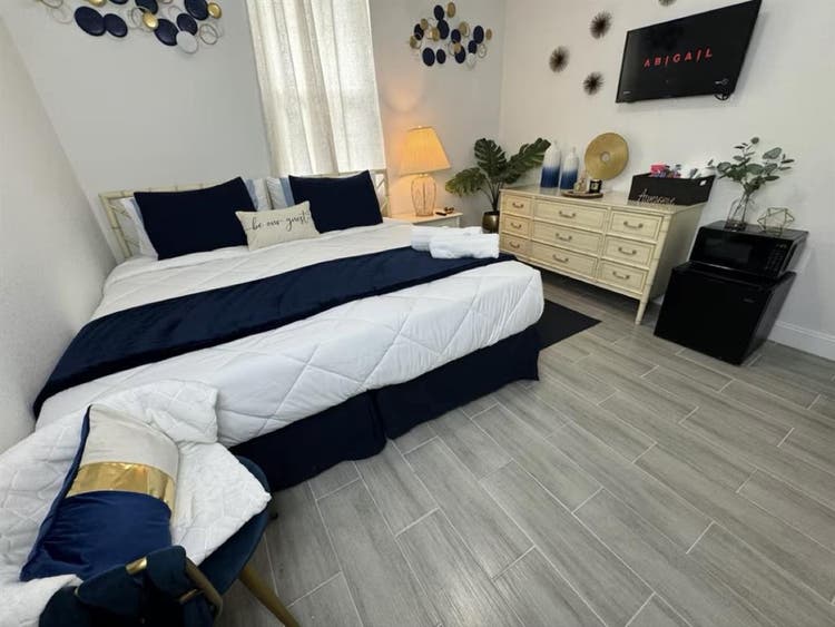 Beautiful and Relaxing Room# 2