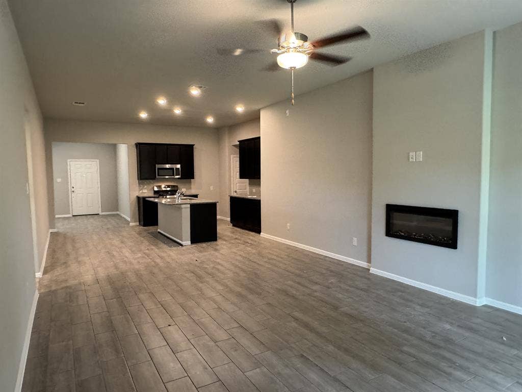 New Home in a Quiet Neighborhood