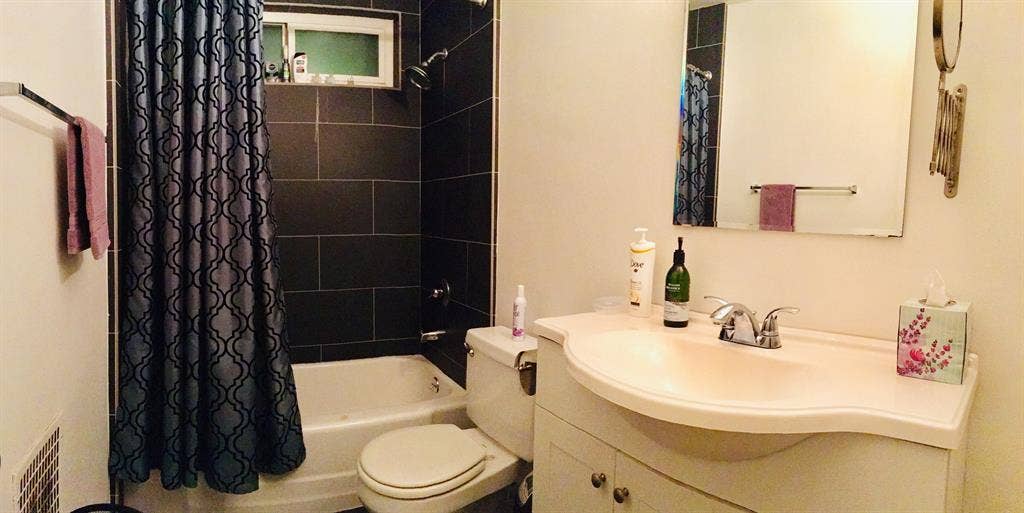 Big FULLY FURNISHED Private Bedroom