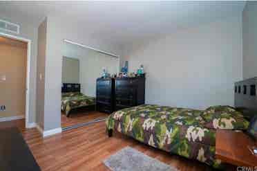 Private room for rent