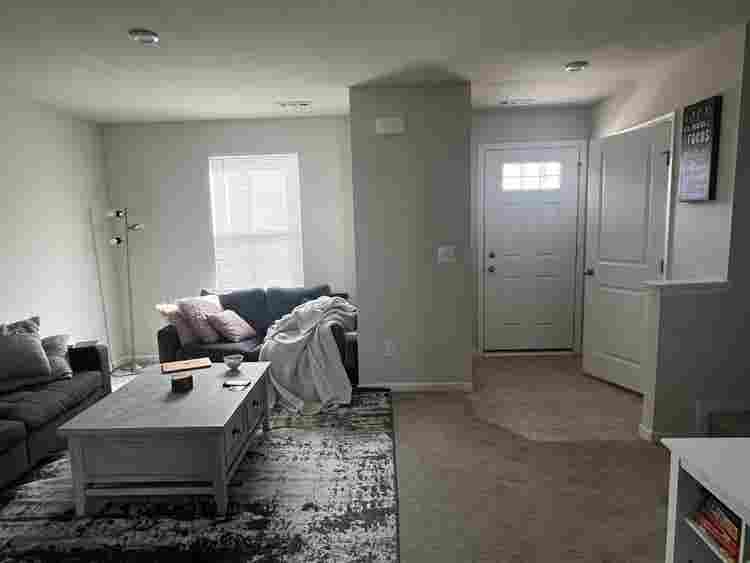 Entire townhouse for rent
