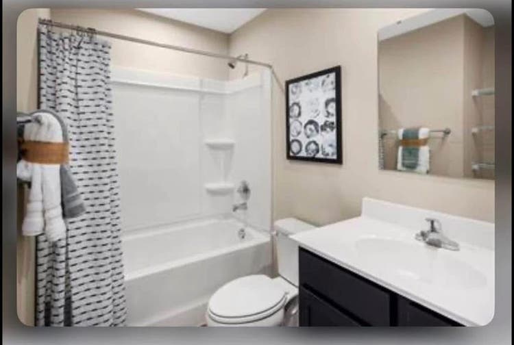 Entire townhouse for rent
