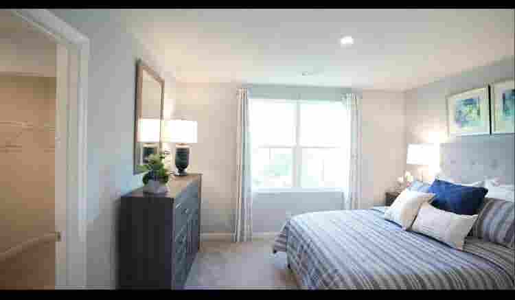Entire townhouse for rent